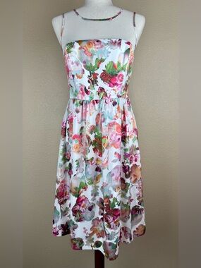 Australian Clothing Designer Charlie Brown Floral Midi Dress. Size 10 AU= 6 US